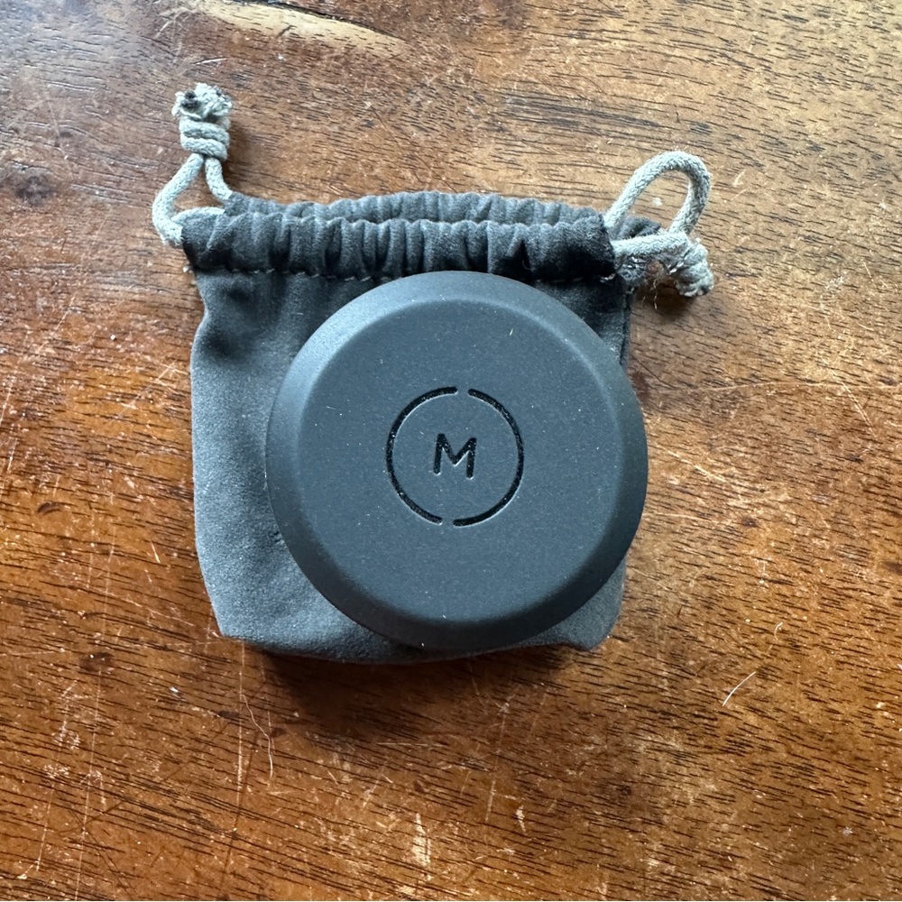 Moment Wide Lens with Pouch - Picture 2 of 8